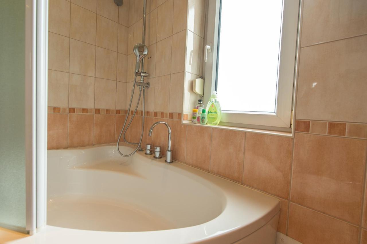 Apartman Pannonica Pin 0-24H 슬라본스키브로드 외부 사진